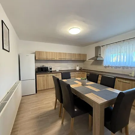 Apartamento Rose 14 Food & Nemesvámos